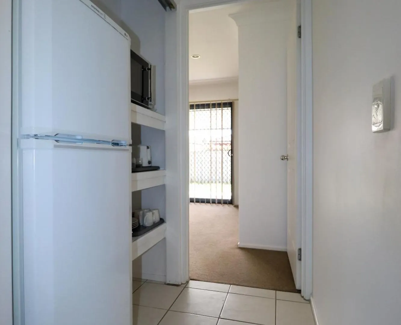 Blk Stays Guest House Deluxe Units Bellmere