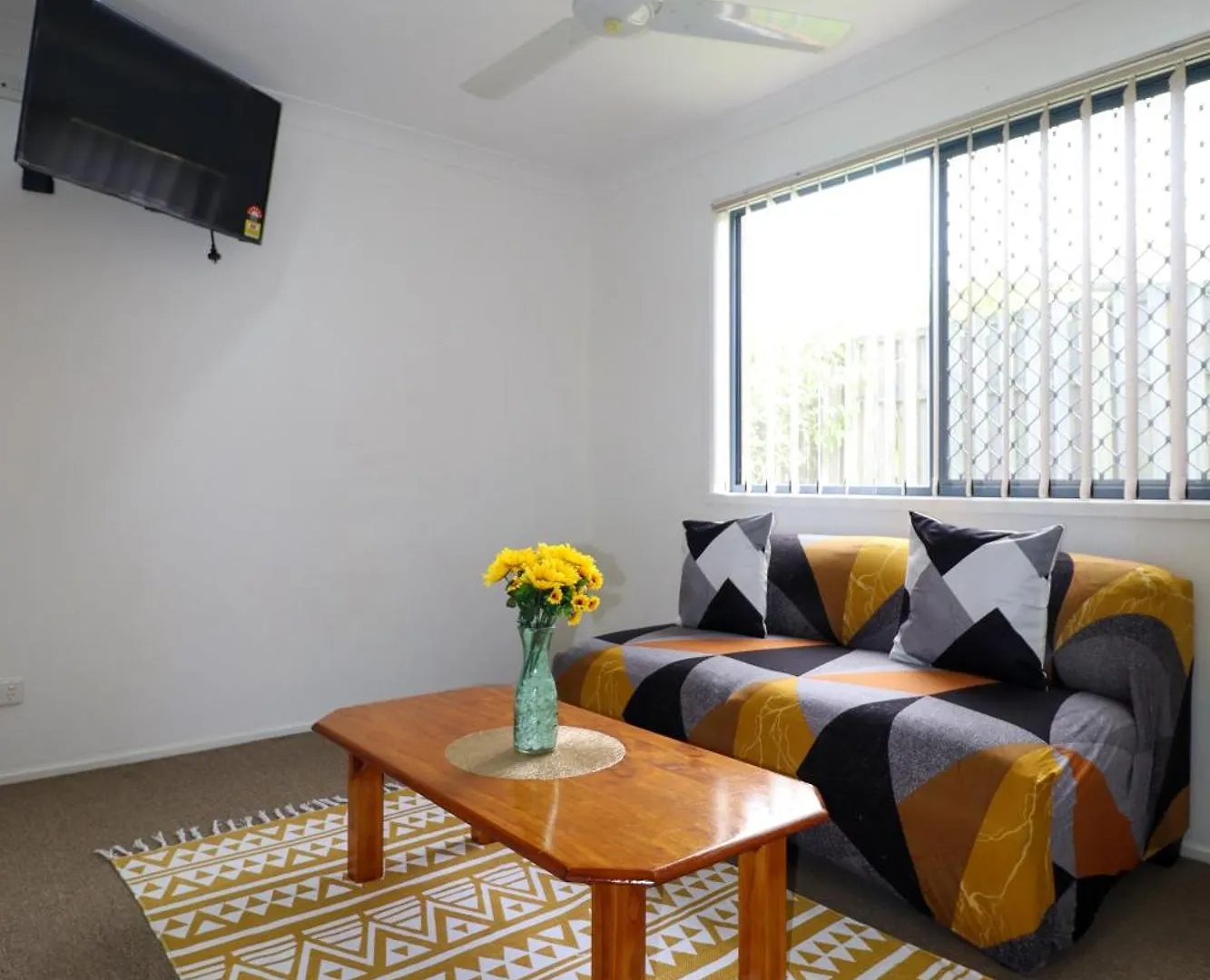 Blk Stays Guest House Deluxe Units Bellmere オーストラリア
