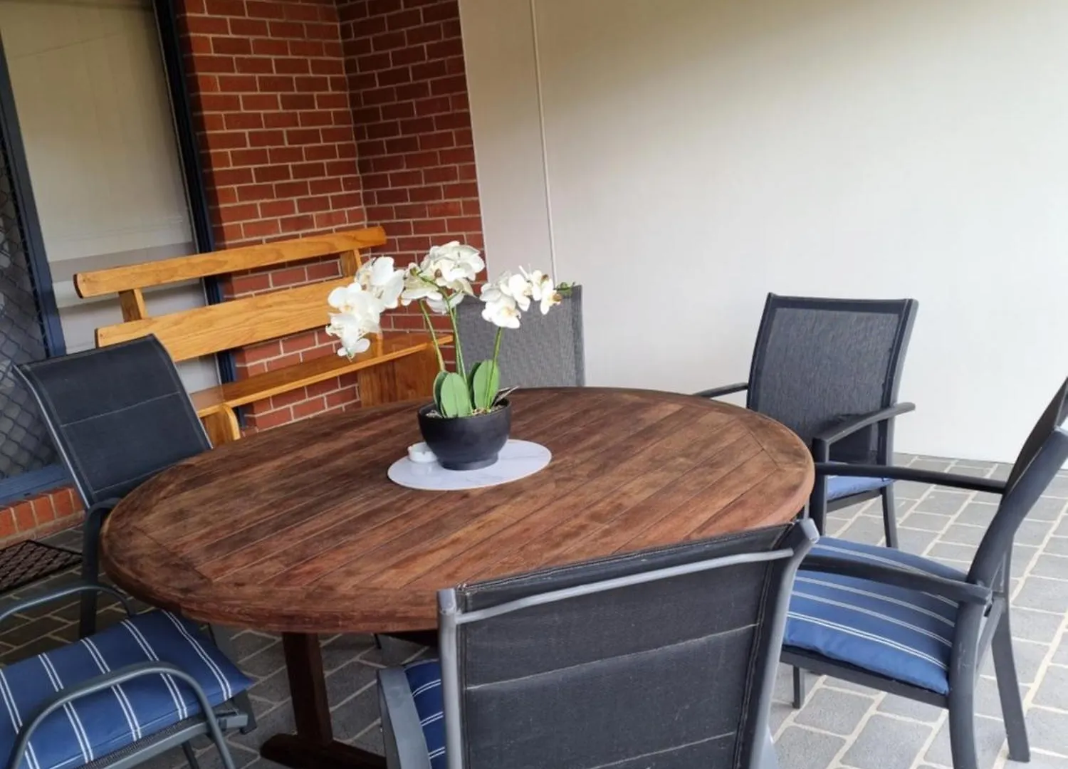 Blk Stays Guest House Deluxe Units Bellmere